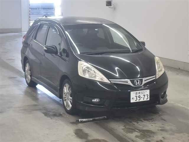 60065 Honda Fit shuttle GG7 2011 г. (MIRIVE Aichi)